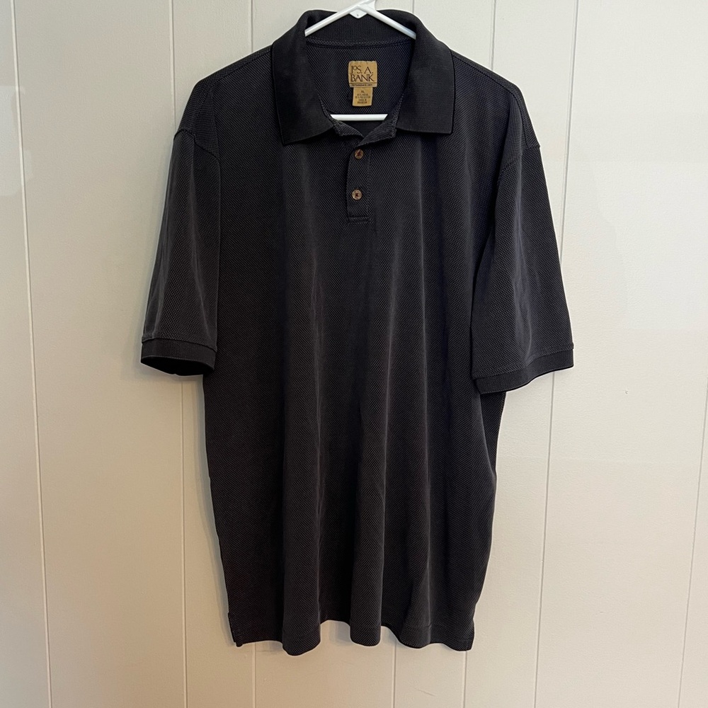 Jos.‎ A. Bank Polo size XL.